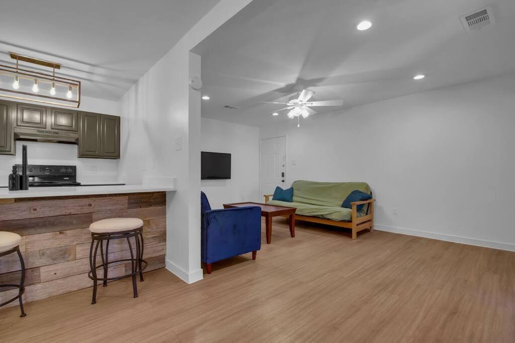 Condo Near Downtown Austin! Экстерьер фото